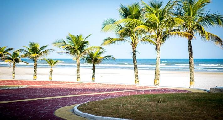 Linda e Aconchegante Casa com Piscina perto da Praia Praia Grande  Esterno foto