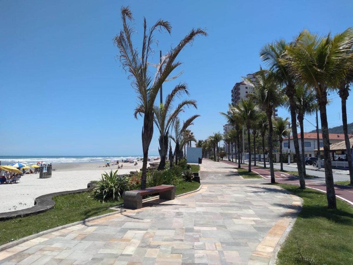 Linda e Aconchegante Casa com Piscina perto da Praia Praia Grande  Esterno foto